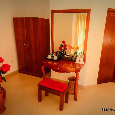 Seethawaka Regency Avissawella Esterno foto