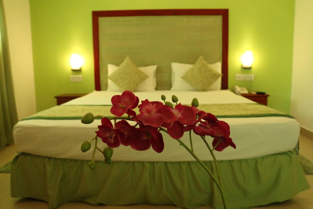 Seethawaka Regency Avissawella Esterno foto
