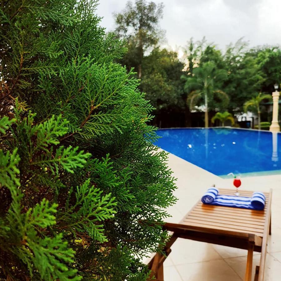 Seethawaka Regency Avissawella Esterno foto